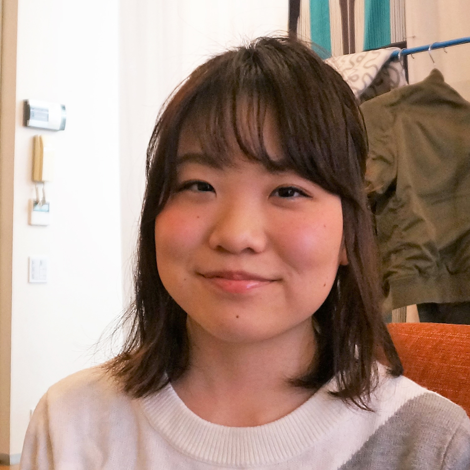 若林 麻衣さん