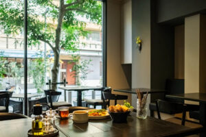 ベーカリー&カフェレストラン AYUKAWA