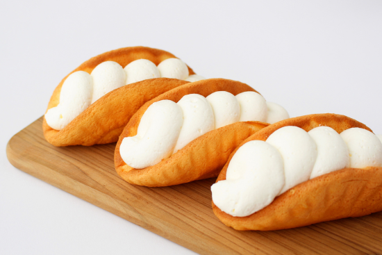 「堂島ロール」で使用しているクリームを使った限定スイーツ