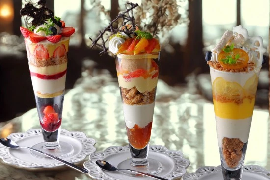 当店名物の夜パフェ