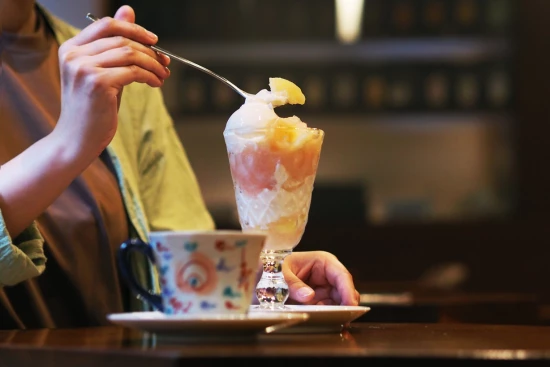 季節に合わせて変わるオリジナルパフェが人気