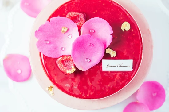 花屋で育ったシェフが兄弟で運営するフラワー＆パティスリー