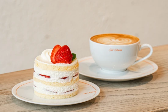 Café Kitsuné 青山店の職場写真