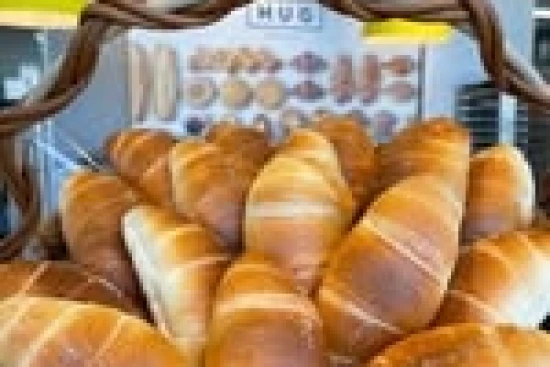 HUG BAKERYの職場写真