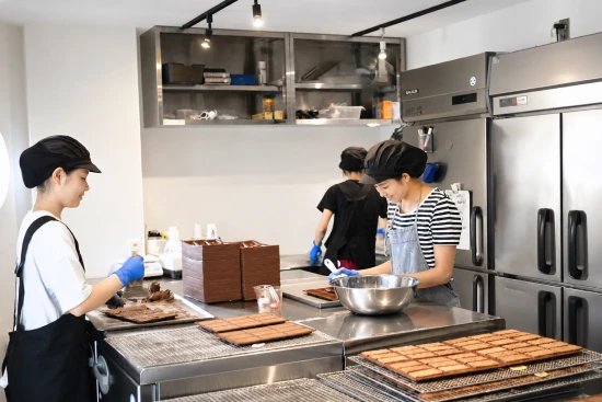 OIMO三軒茶屋店の職場写真