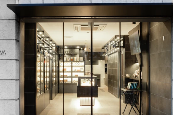 カルヴァ 大船本店（外観）