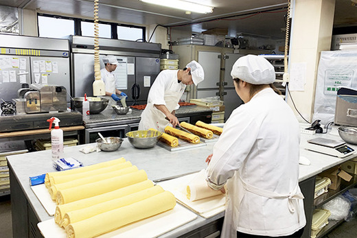 Quatre Quarts キャトルキャール キャトルキャール イトーヨーカドー武蔵小金井店 販売 接客の正社員募集 東京都小金井市 パティシエント