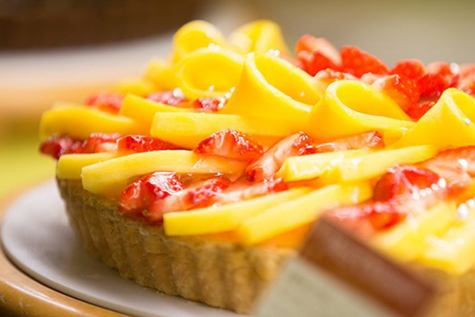 株式会社コムサ カフェコムサ 横須賀モアーズシティ店 パティシエの正社員募集 神奈川県横須賀市 パティシエント