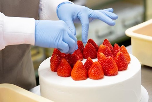 株式会社ハーブスグローイング 株 ハーブスグローイング 東京ファクトリー パティシエの契約社員募集 東京都港区 パティシエント